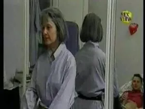 یک سگ ماده, تور ماهی ...