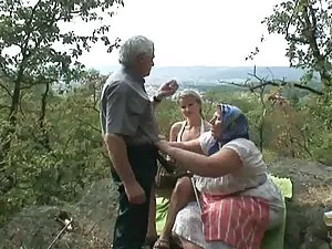 یک مرد سیاه سکس با ع ...