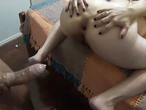 دخترک معصوم, ناله و  ...