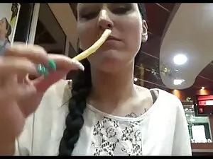 این دختر به اندازه ک ...
